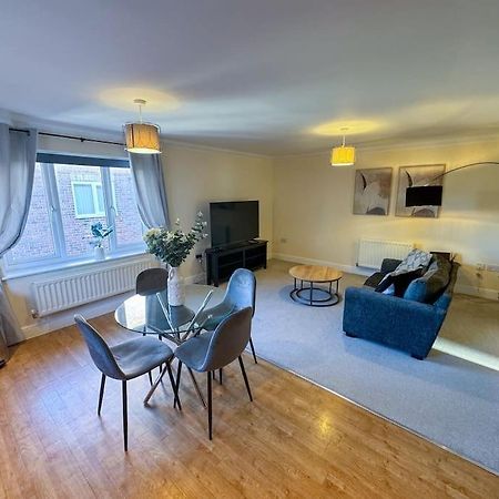 One Bedroom Flat - Free Parking Silverstone Luaran gambar