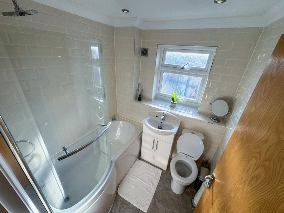 One Bedroom Flat - Free Parking Silverstone Luaran gambar